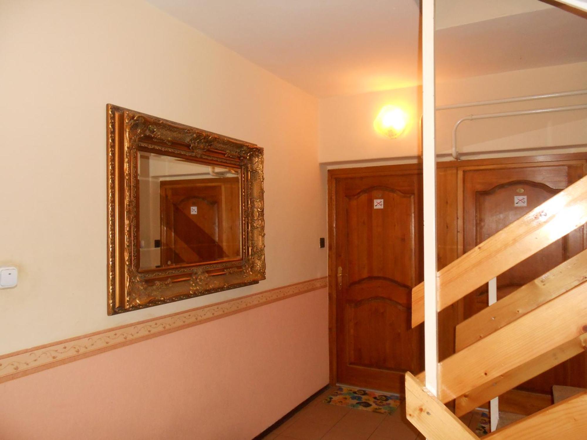 Bed and Breakfast Kálmán Panzió Szeged Esterno foto